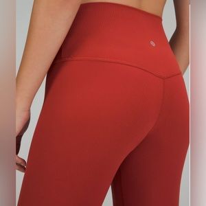 Size 6 NWOT lululemon Align Ribbed High-Rise Pant 28" length